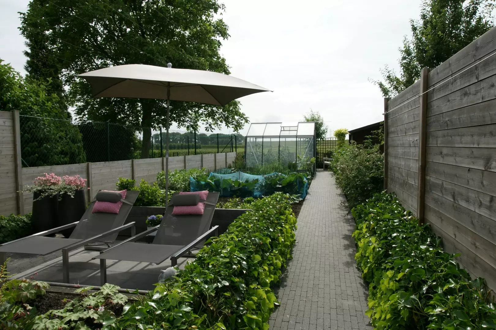 Smalle tuin inrichten - Tuinaannemer.be
