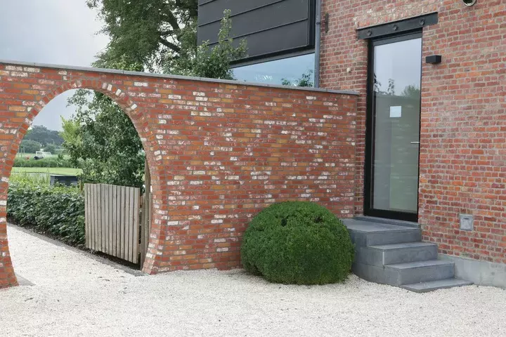 Tuin met zwemvijver ontwerpen - Tuinaannemer.be