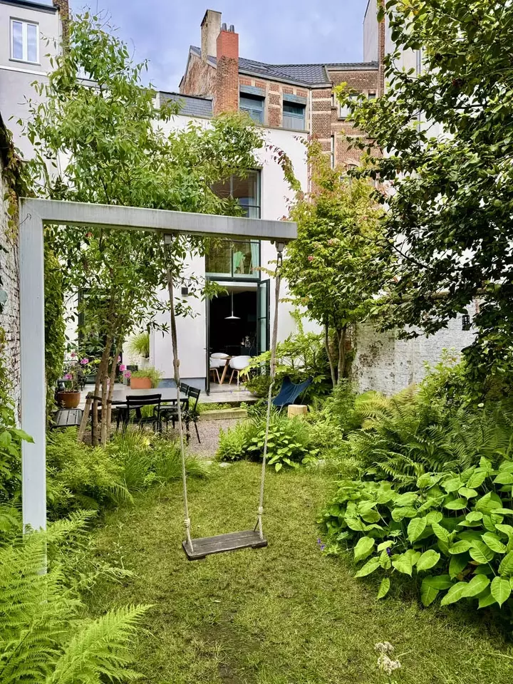 Van Droom tot Tuin seizoen 5 – Aflevering 8 Natuurlijk in de tuin - Tuinaannemer.be