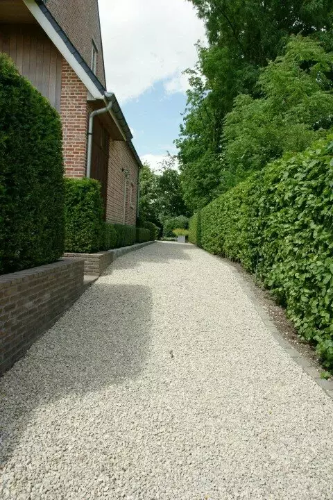 Tuin aanleggen op kleigrond - Tuinaannemer.be