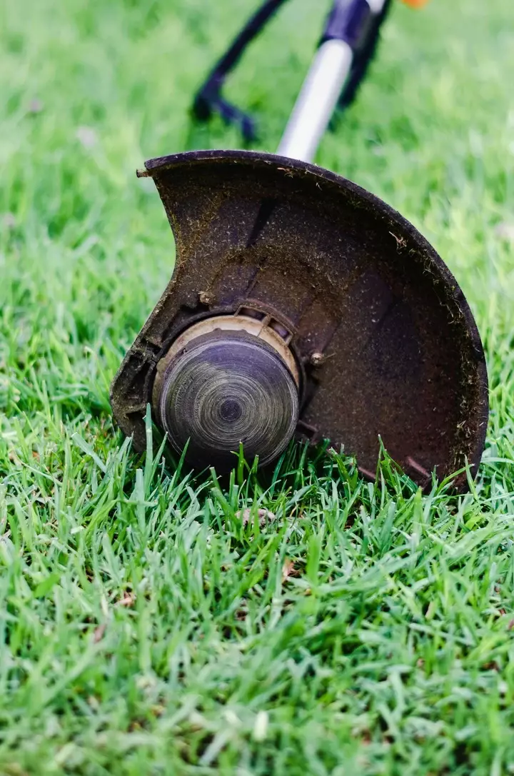 Onderhoud grasdallen - Tuinaannemer.be
