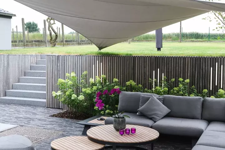 Onderhoudsvriendelijke niveautuin ontwerpen - Tuinaannemer.be