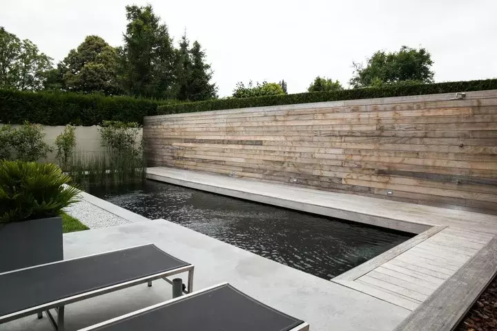 Onderhoudsvriendelijke strakke tuin - Tuinaannemer.be
