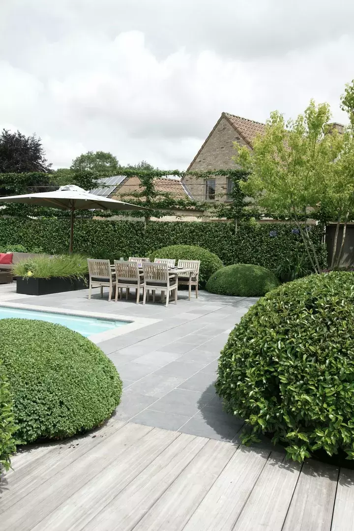 Landelijke tuintransformatie - Tuinaannemer.be