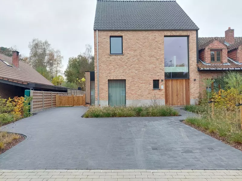 Aanleg voortuin en oprit
