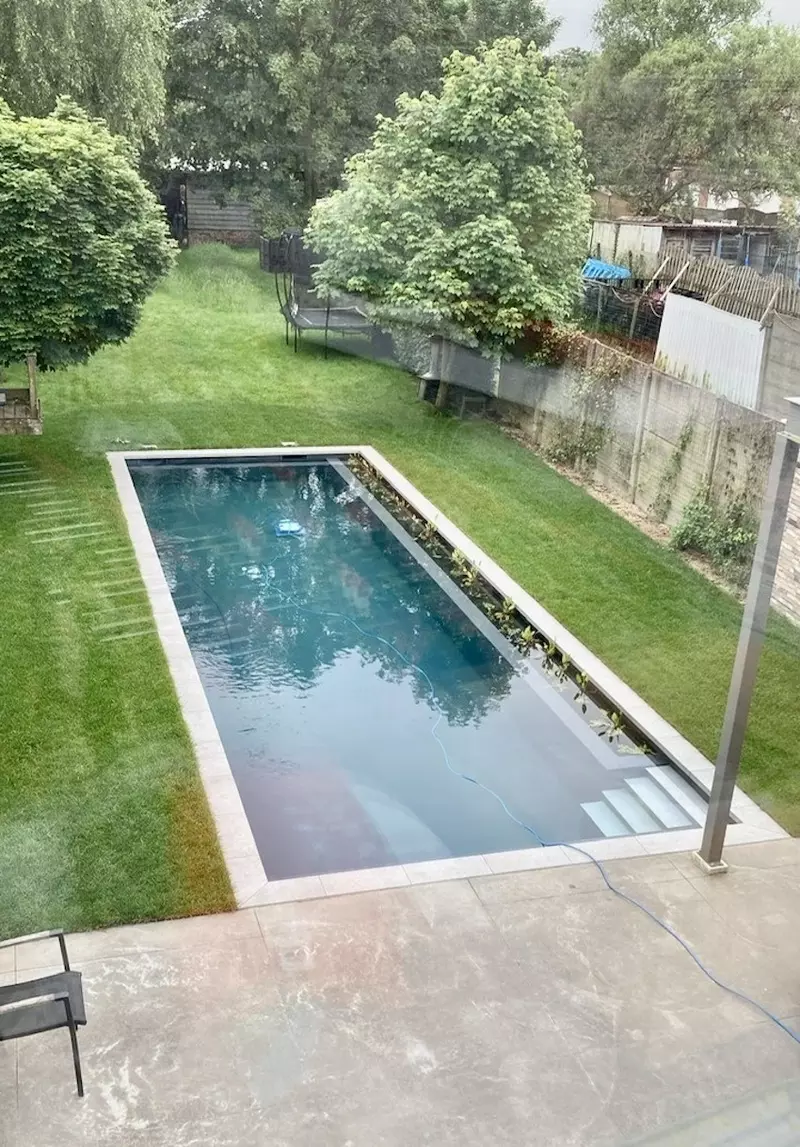 Biopool met plantenzone