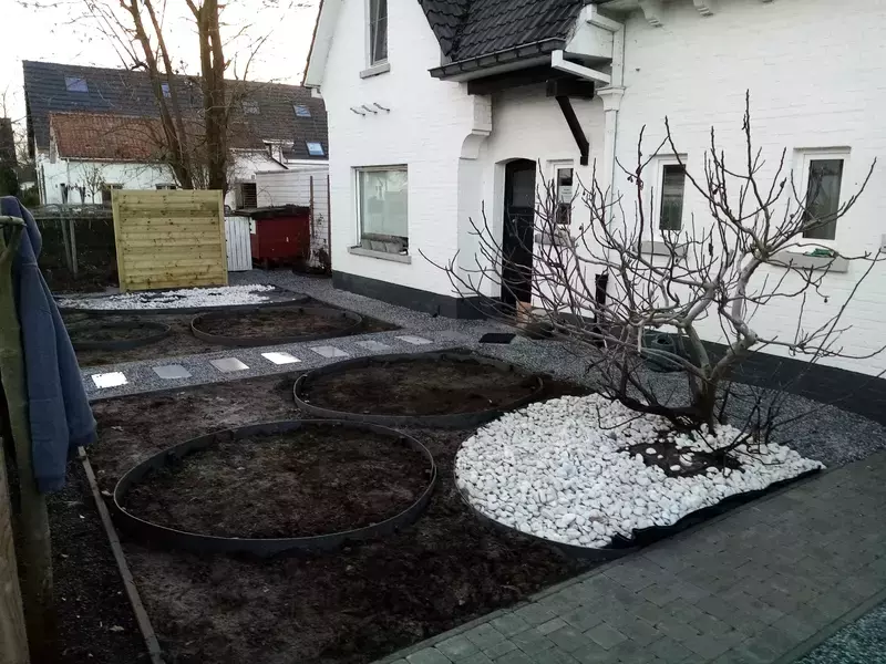 Ontwerp en aanleg voortuin