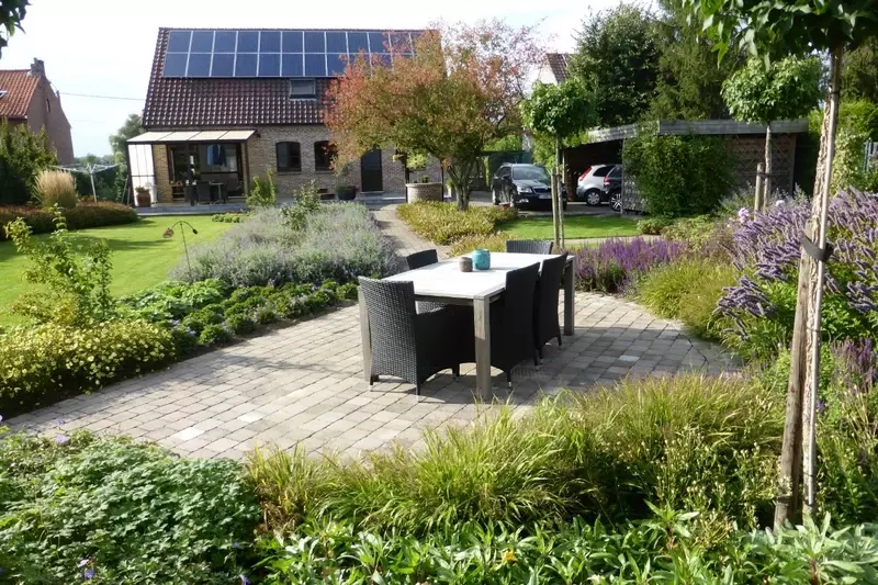 Weelderige tuin - Bilzen