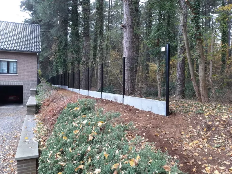 Draadpanelen met betonplaat
