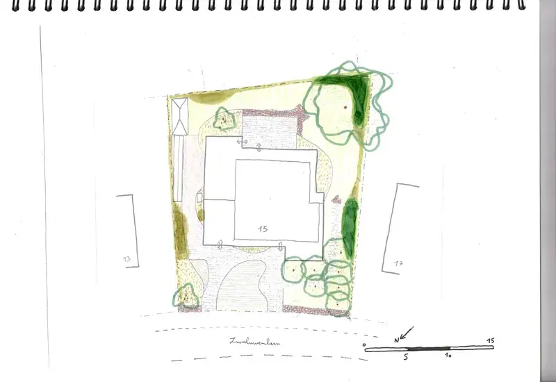 Handgetekend schetsontwerp van een tuininrichting met aanduiding van beplanting, indeling en perceelsgrenzen aan de Zwaluwenlaan.