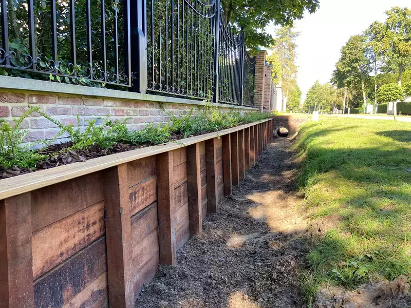 Grachtbeschoeiing