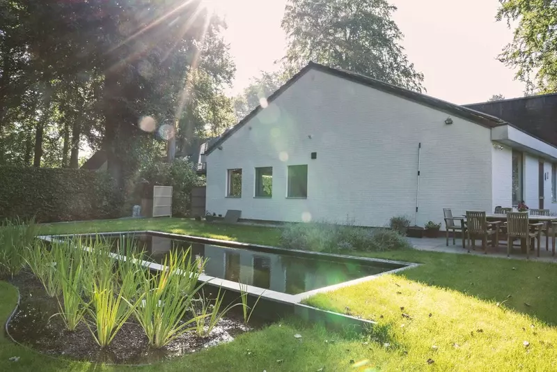 zwemvijver met organische filterzone