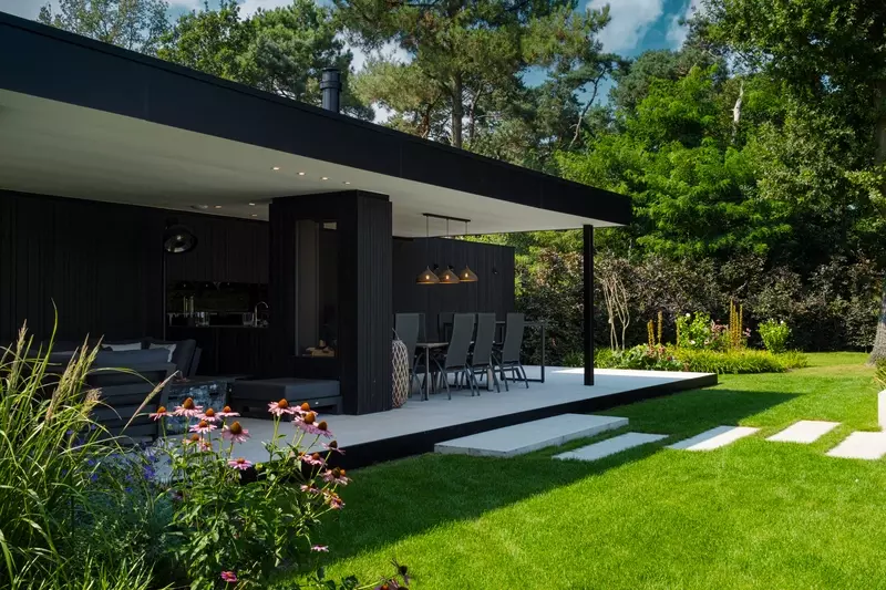 Bijgebouw Tuinen Verrezen