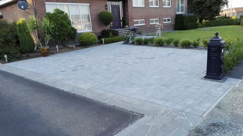 aanleg parking nuance klinkers