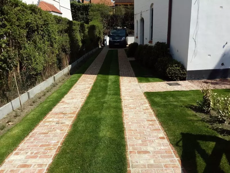 Rijsporen in baksteentjes