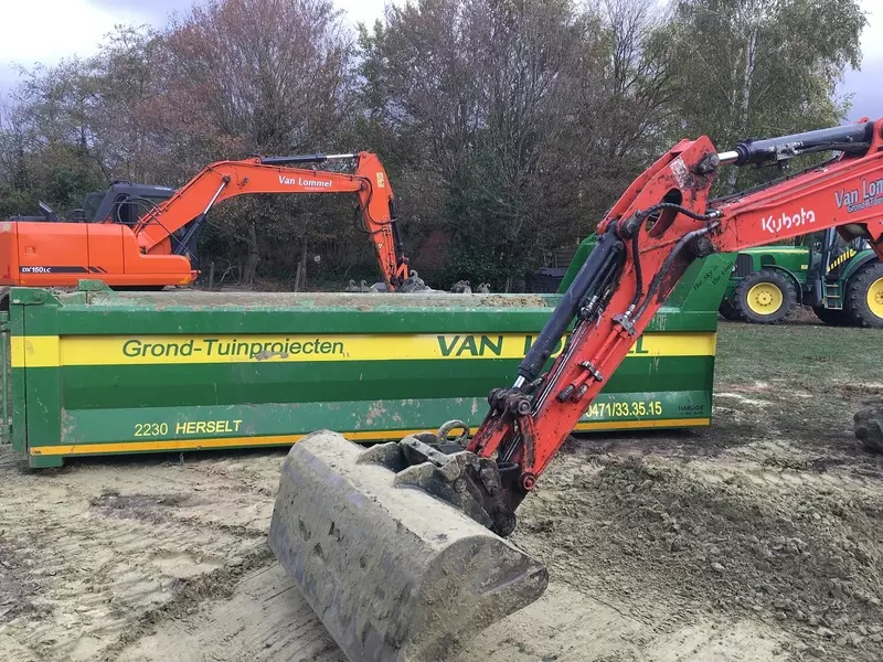 Modern up-to-date machinepark /