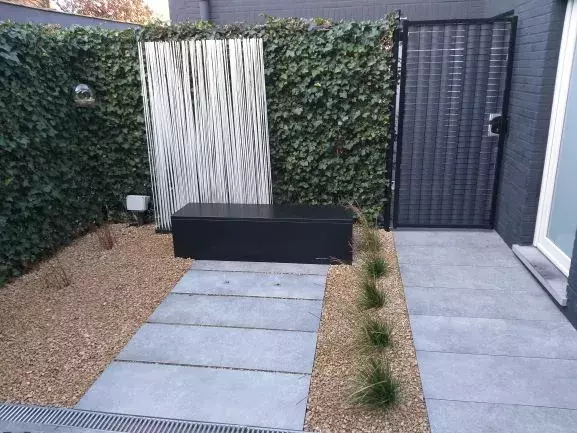 kleine strakke tuin 