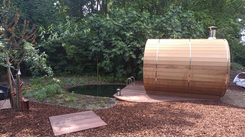 Aanleg filtergedeelte voor zwemvijver met sauna
