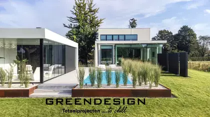 Totaalproject: Biopool-Poolhouse-terrassen-trap-cortenstaaal-tuinaanleg-douche-wanden en accessoires.